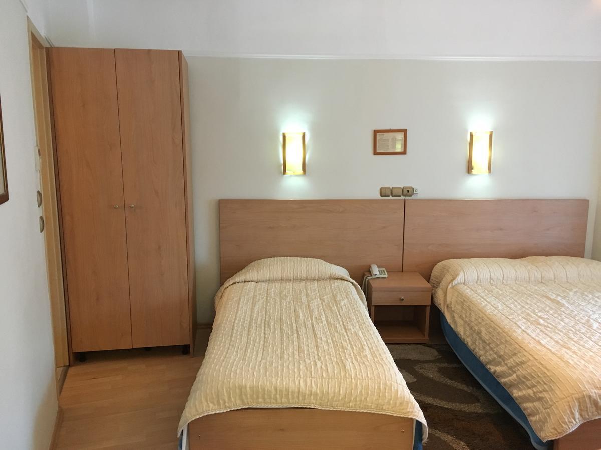 Hotel Orestion - Bike And Motorcycle Friendly Hotel Kastoria Exterior photo